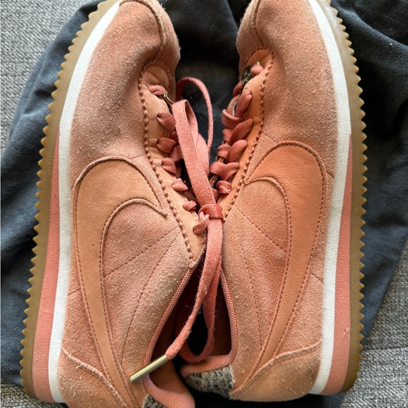 Huge SALE🪐Nike Cortez x ALC limited edition suede sneakers - Picture 10 of 16